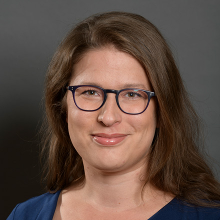 Stephanie Schuhknecht